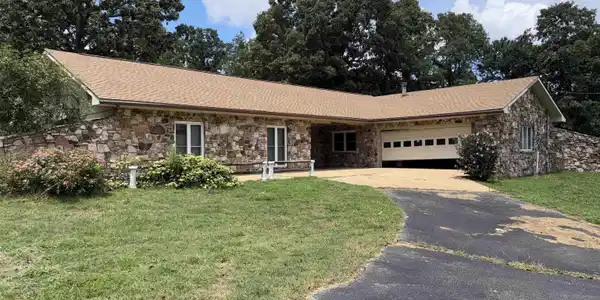 1350 HWY 289 N