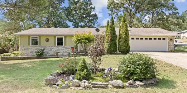 1817 EAGLE DRIVE