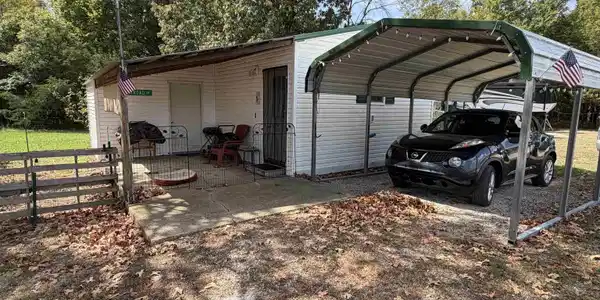 8698 OAKLAND ROAD