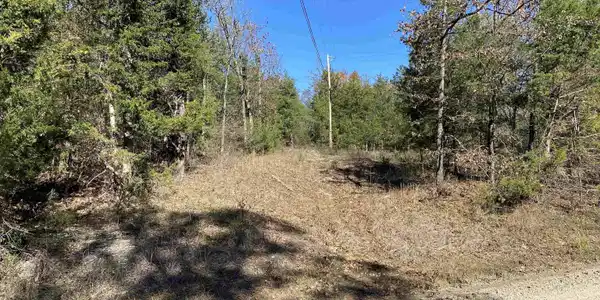 790-00917-000 RAILROAD LANE