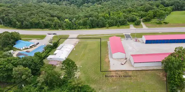 5856 HWY 62