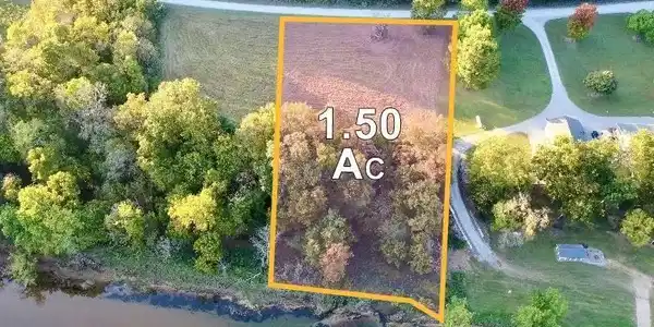 Lot 8 RIVERSIDE DRIVE