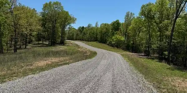 Tract 8 HWY 201 NORTH