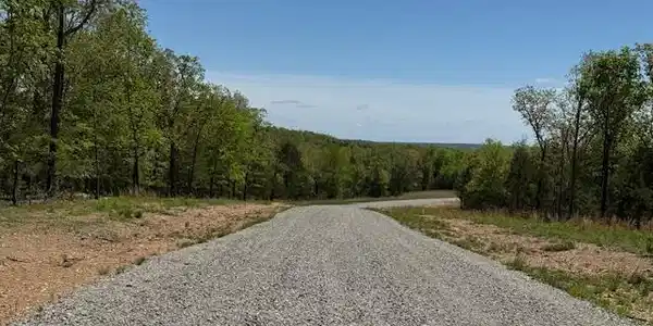Tract 9 HWY 201 NORTH
