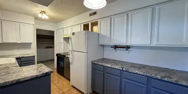 340 BAYLESS COURT