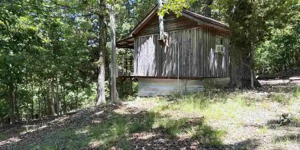 412 LONGWAY DRIVE