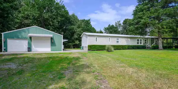 8828 OAKLAND ROAD