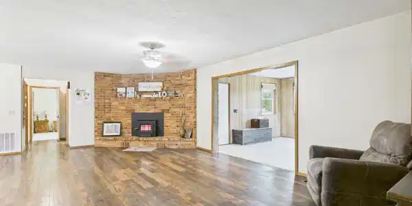 208 LOUANN DRIVE