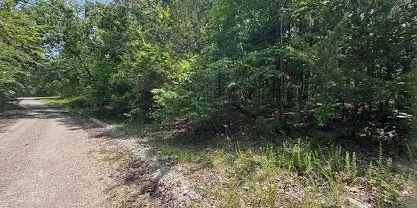 46 WORTHEN DRIVE