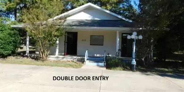 622 CENTRAL BOULEVARD