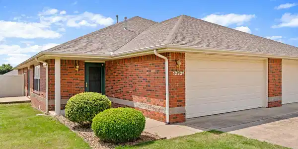 1223 WILLOWBROOK ROAD
