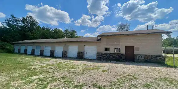 102 HWY 178