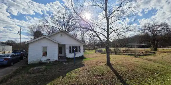 4444 E HWY 206