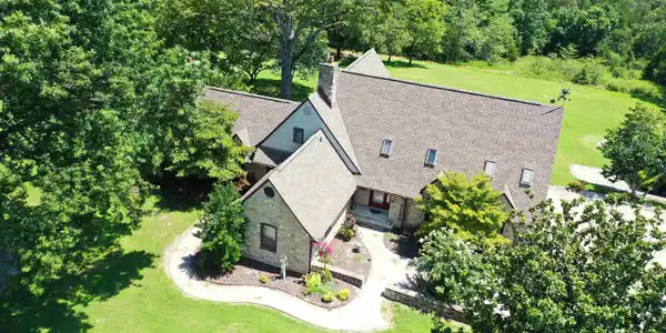 1046 SLICK ROCK ROAD