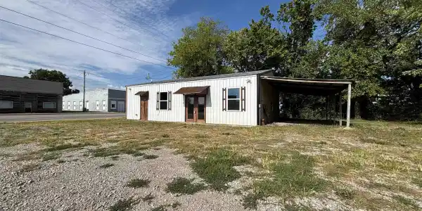 110 HOPPER STREET