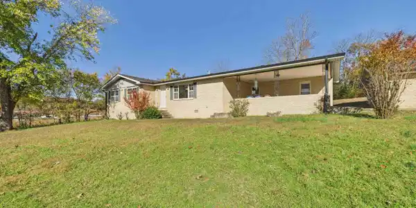 1462 HWY 62 WEST