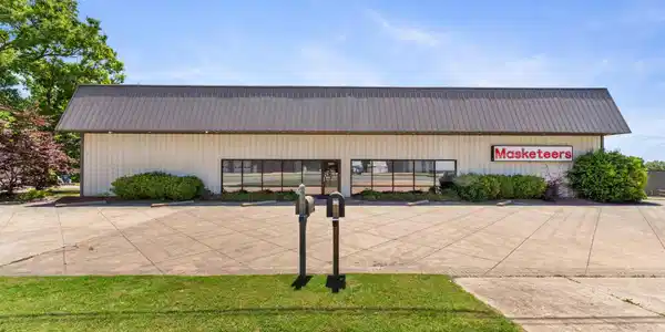 5499 HWY 62 EAST