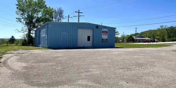 660 HWY 202
