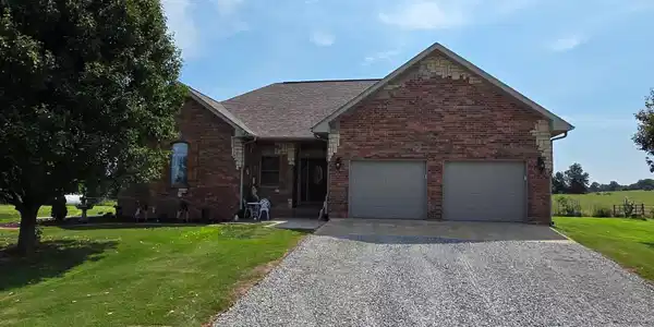 338 BUCK ROAD