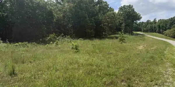 Tract 18 HWY 201 NORTH