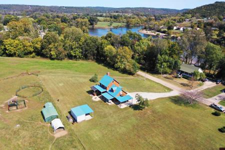 1275 RIVERVIEW DRIVE
