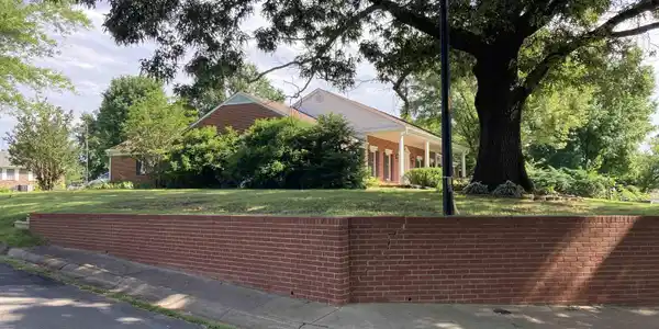 1512 MANOR