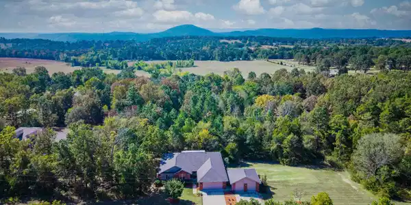 103 MOUNTAIN VALLEY DRIVE