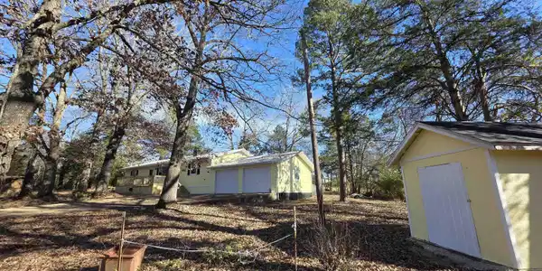 142 WALNUT CIRCLE
