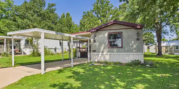 34 FLECK DRIVE