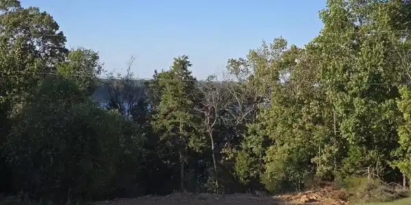 760-24339-013 FERNCLIFF POINT