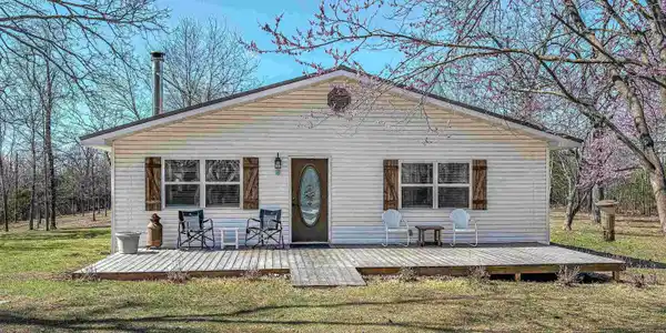 68 BRADLEY CIRCLE