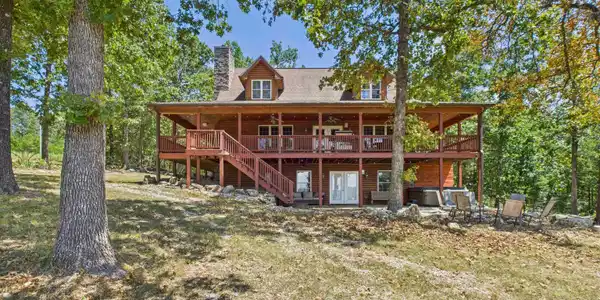 205 COOPER KATE TRAIL