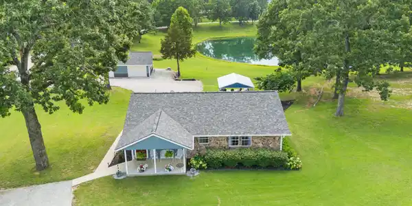 12 SUNRISE COURT