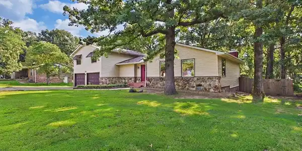 280 MARQUIS DRIVE
