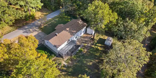 144 ELIZABETH DRIVE