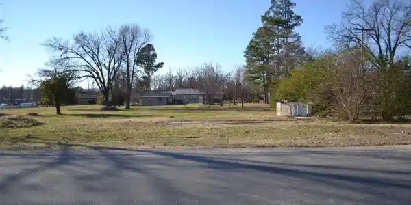 Lots 1-4 C S WOODS BOULEVARD