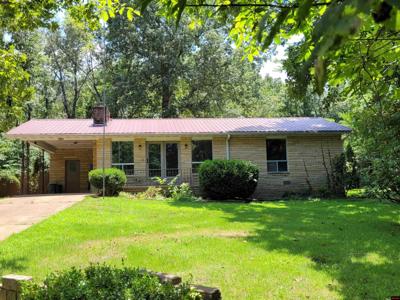 1607 RIVERVIEW CIRCLE