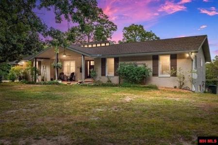 392 BRUNSON LANE