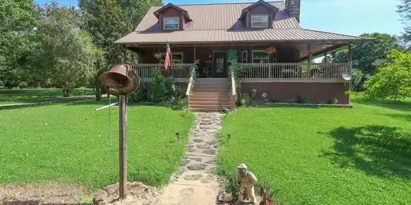 170 LITTLE LANE