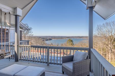 71 BAYSIDE TERRACE