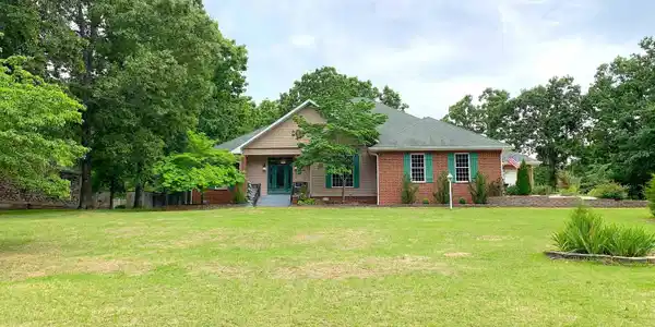 178 BRECKENRIDGE COURT