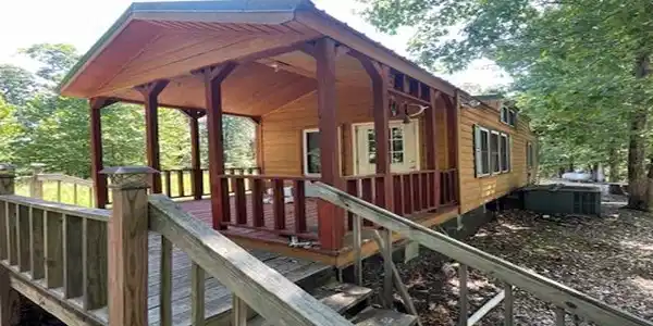353 AUTUMN LANE