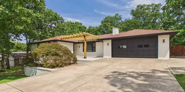 103 FOREST DRIVE