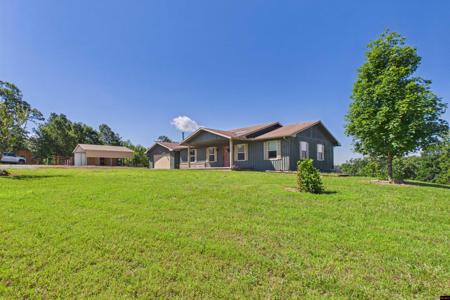 5776 HWY 14 NORTH