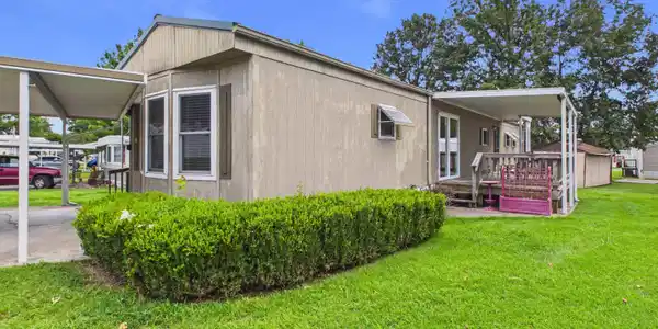 41 BENJAMIN DRIVE