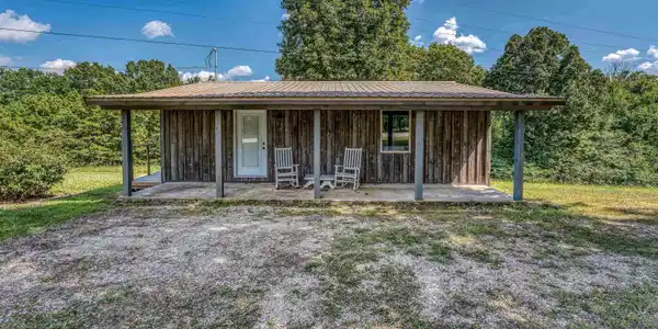 421 HWY 268