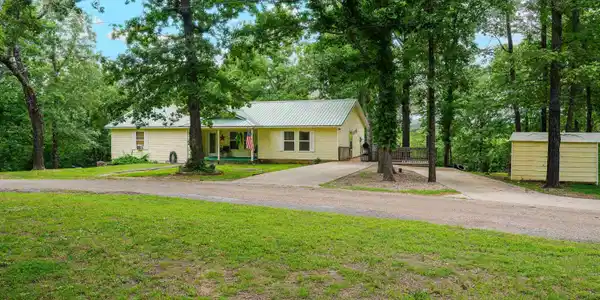 226 DEER PARK LOOP