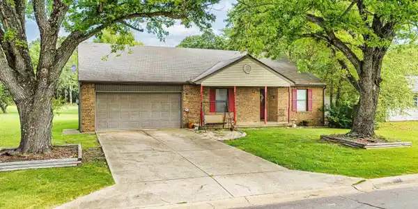 1117 OZARK AVENUE