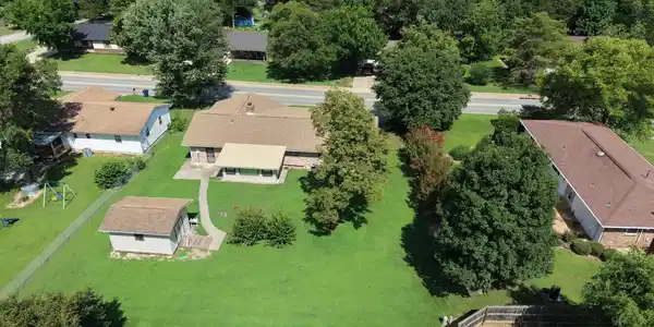 604 N CARDINAL DRIVE