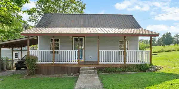 19 CAMPGROUND ROAD